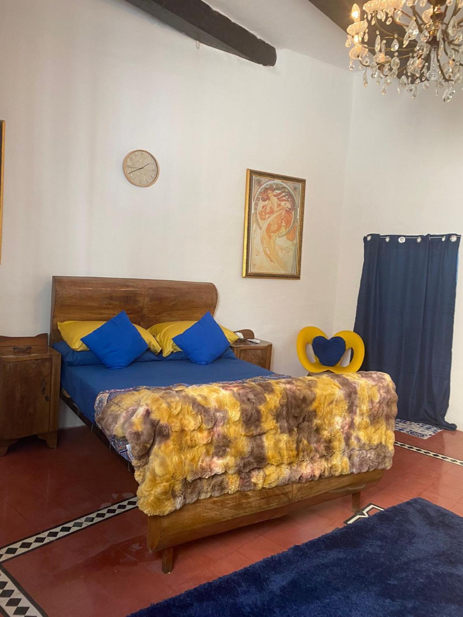 Maleth House Hotel แนกซ์ซาร์ ภายนอก รูปภาพ